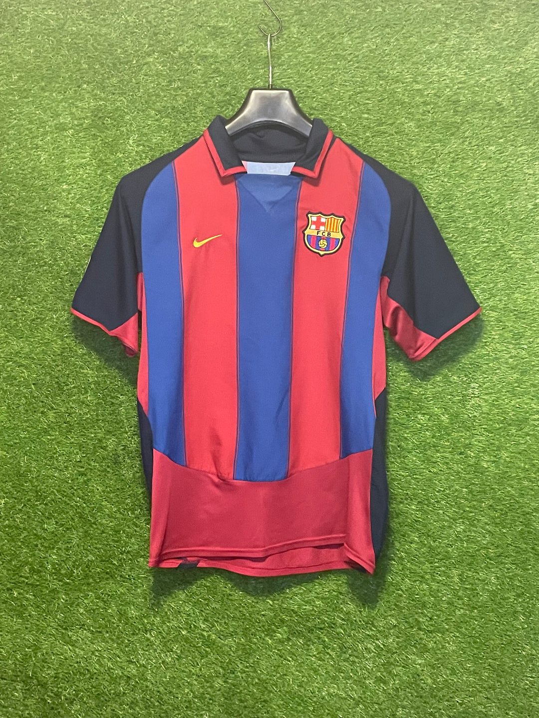 F.C Barcelona 03/04 – The Replica Gallery
